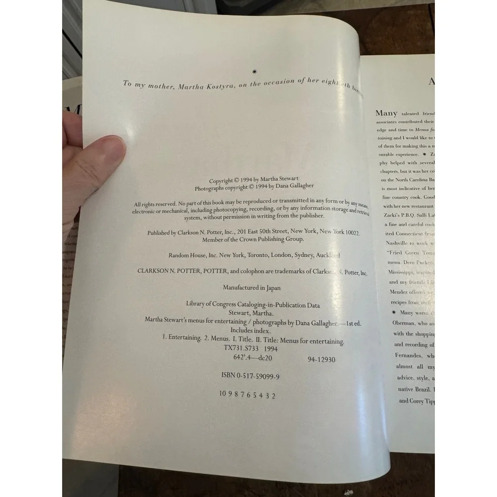 Martha Stewart's Menus for Entertaining Hardcover 1994 First Edition Cookbook